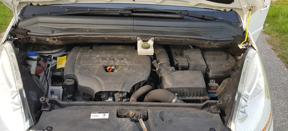 Citroen C4 Picasso cena 19900 przebieg: 159000, rok produkcji 2009 z Kielce małe 106